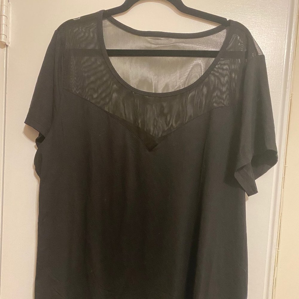 Black Top with shoulder details and sweetheart neckline